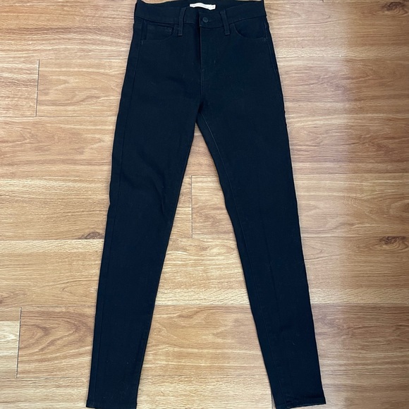 Levi’s 720 Black Skinny Jeans - Picture 3 of 7